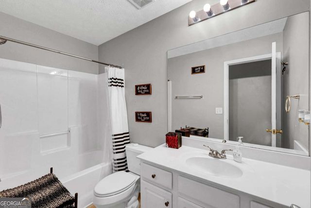 106 Trafalgar Court, Canton, GA 30114