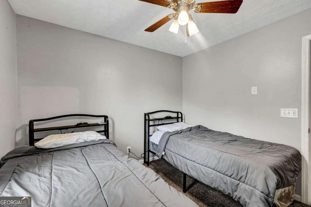 106 Trafalgar Court, Canton, GA 30114