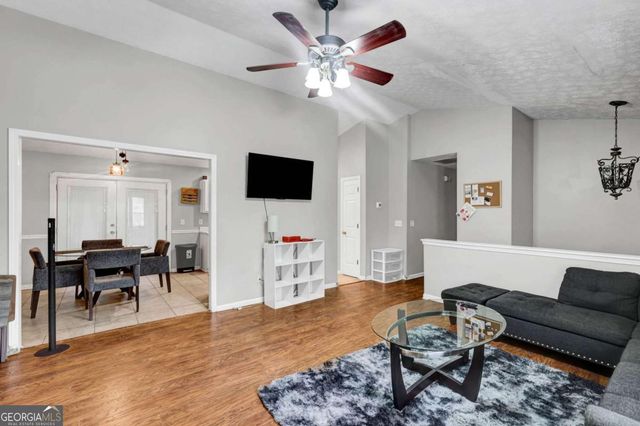 106 Trafalgar Court, Canton, GA 30114