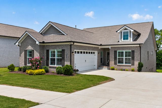 6541 Frye Ln, Hermitage, TN 37076