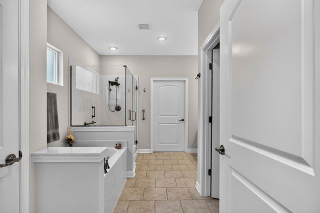 6541 Frye Ln, Hermitage, TN 37076