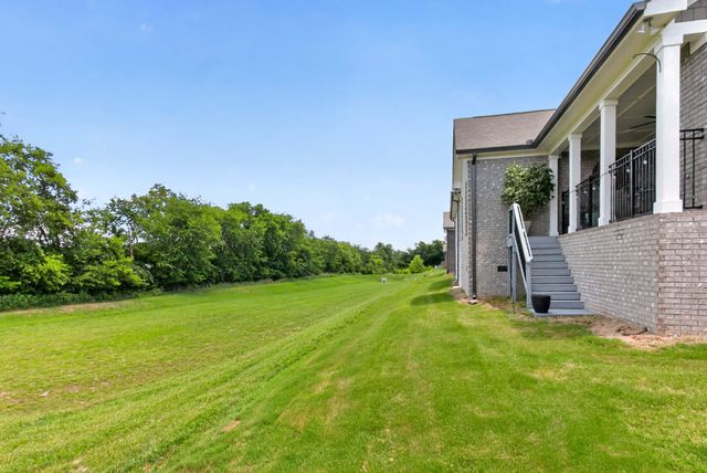 6541 Frye Ln, Hermitage, TN 37076