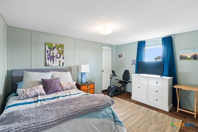 239 Allen M Parks, Rockport, TX 78382