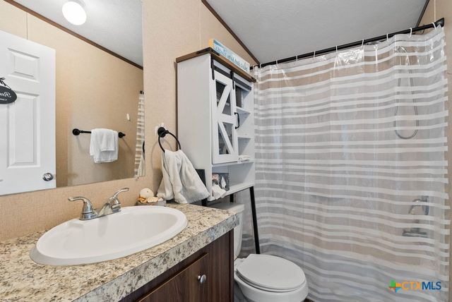 239 Allen M Parks, Rockport, TX 78382