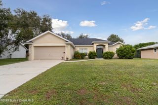 1581 Zaffer Street NW, Palm Bay, FL 32907