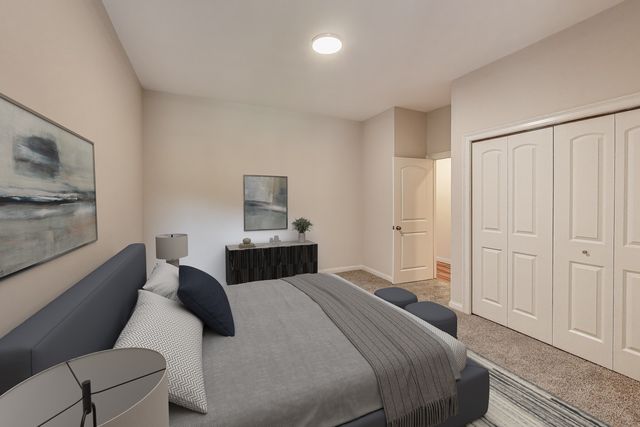 6318 S Greenwood Avenue 1, Chicago, IL 60637