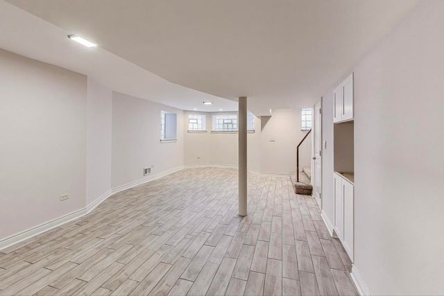 6318 S Greenwood Avenue 1, Chicago, IL 60637