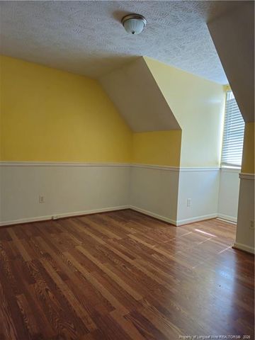 6815 Saint Julian Way, Fayetteville, NC 28314