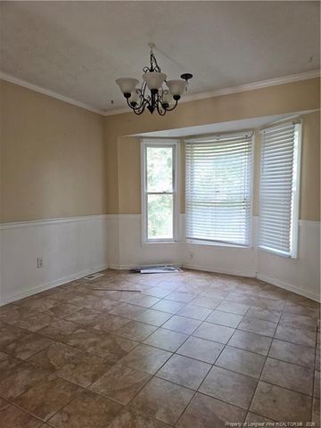 6815 Saint Julian Way, Fayetteville, NC 28314