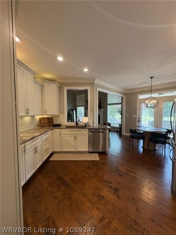 11212 Quail Crest Court, Fort Smith, AR 72916