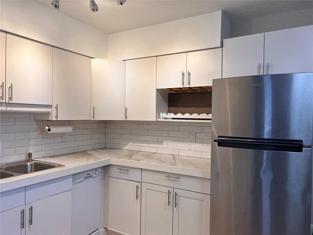 503 N OSPREY AVENUE, Sarasota, FL 34236