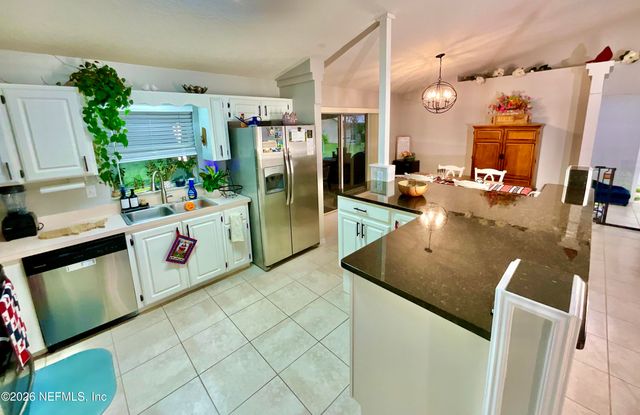 20517 NE 114TH Avenue, Waldo, FL 32694