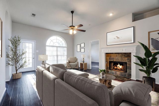 9111 Creede Trail, Fort Worth, TX 76118