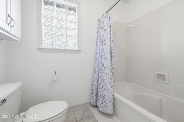 5428 Diamondhead Drive E, Diamondhead, MS 39525