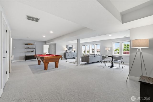 18124 Riviera Place SW, Normandy Park, WA 98166