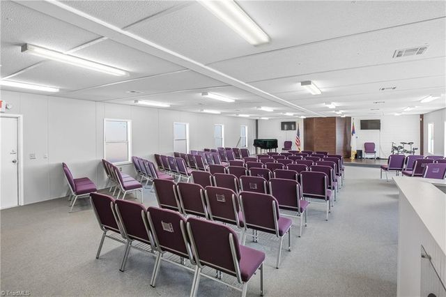 1255 Mountain View Road, King, NC 27021