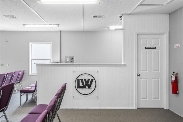 1255 Mountain View Road, King, NC 27021