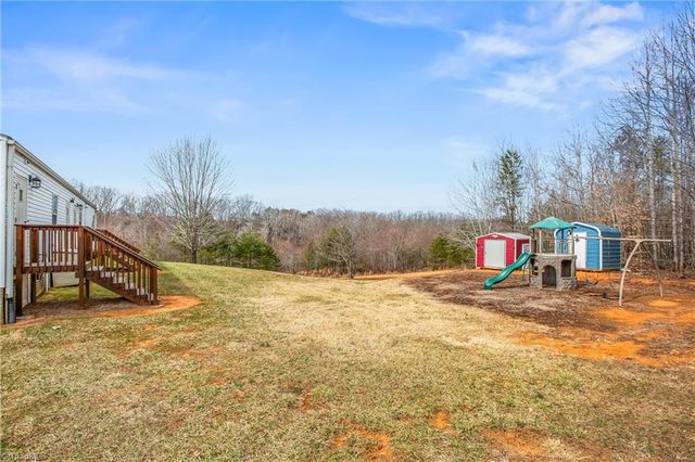 1255 Mountain View Road, King, NC 27021