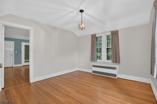 425 Ridgewood Ave, Glen Ridge Boro Twp., NJ 07028