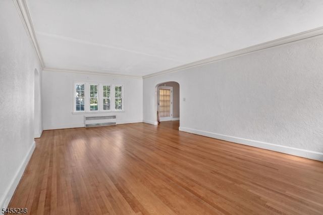 425 Ridgewood Ave, Glen Ridge Boro Twp., NJ 07028