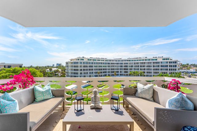 100 Sunrise Avenue 518, Palm Beach, FL 33480