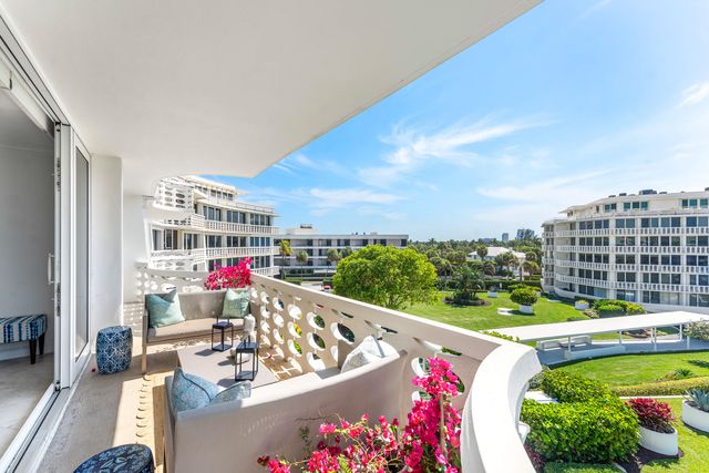 100 Sunrise Avenue 518, Palm Beach, FL 33480