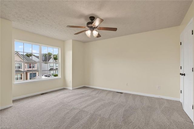 254 Bradmere LOOP, Newport News, VA 23608