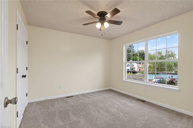 254 Bradmere LOOP, Newport News, VA 23608