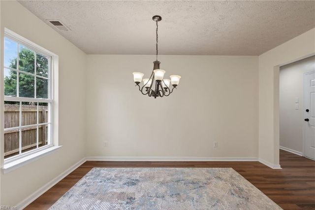254 Bradmere LOOP, Newport News, VA 23608