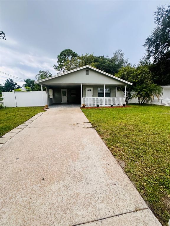 1110 VONDERAY ROAD, Orlando, FL 32825