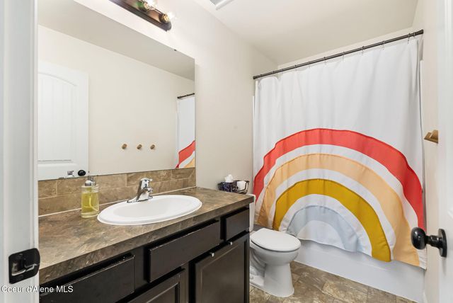 102 Park Ln, Sandpoint, ID 83864