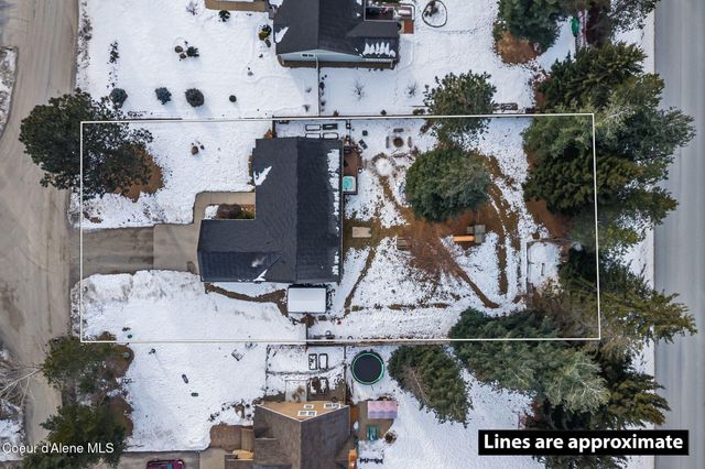 102 Park Ln, Sandpoint, ID 83864