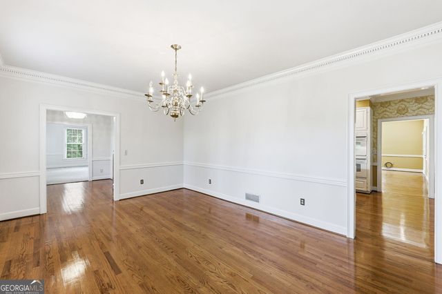2859 Village Court, Gainesville, GA 30506
