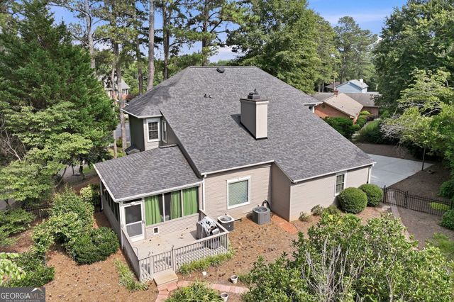2859 Village Court, Gainesville, GA 30506