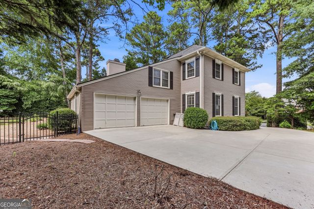 2859 Village Court, Gainesville, GA 30506