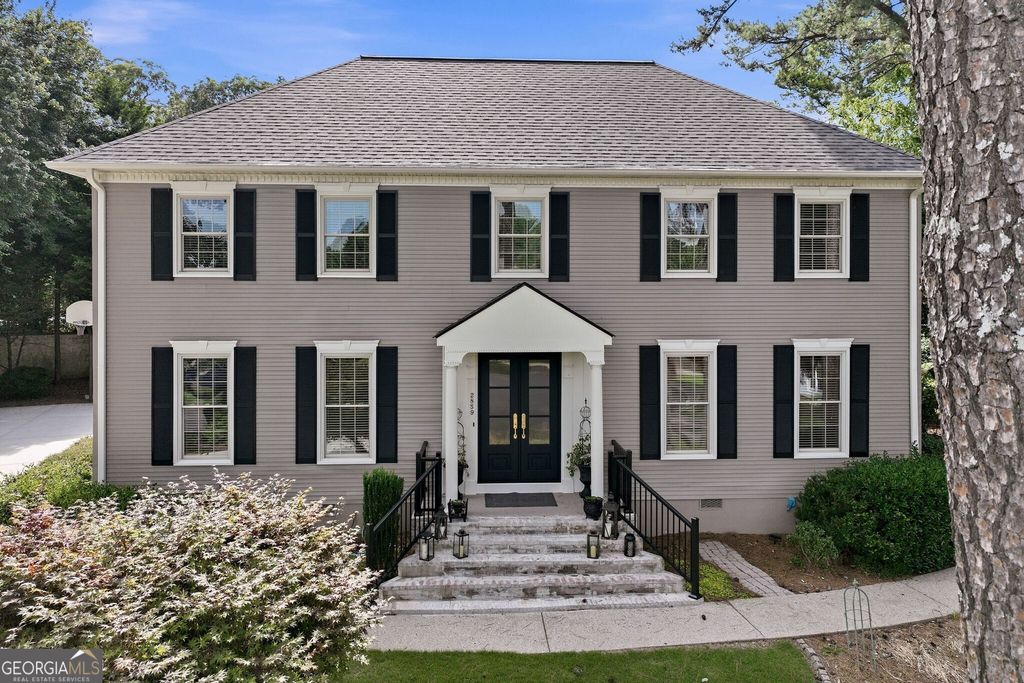 2859 Village Court, Gainesville, GA 30506