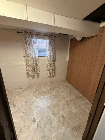 3410 W 53rd Place, Chicago, IL 60632