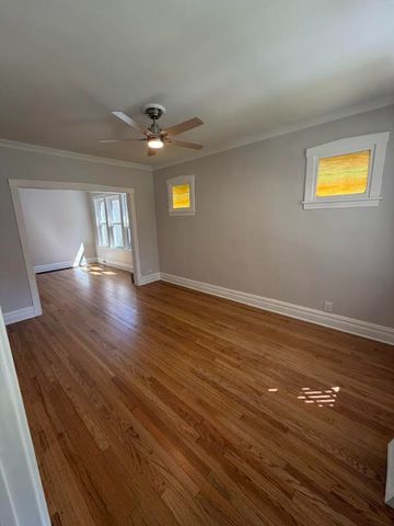 3410 W 53rd Place, Chicago, IL 60632