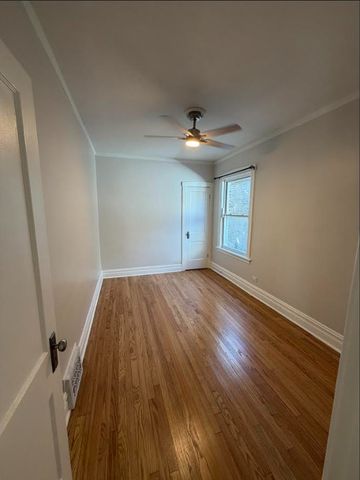 3410 W 53rd Place, Chicago, IL 60632