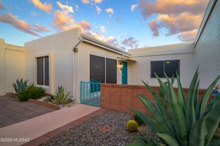 261 W Calle De Las Profetas, Green Valley, AZ 85614