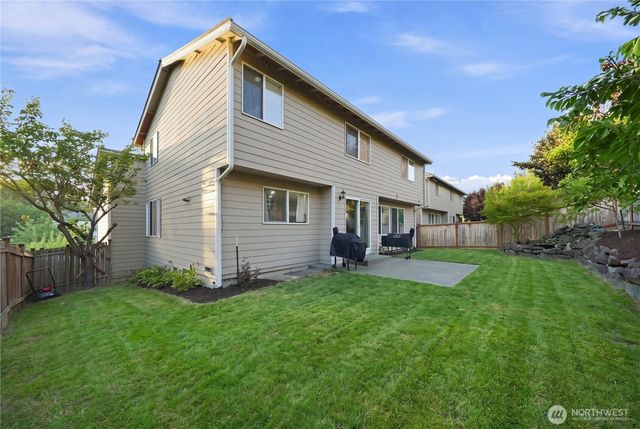 1221 85th Drive NE, Lake Stevens, WA 98258