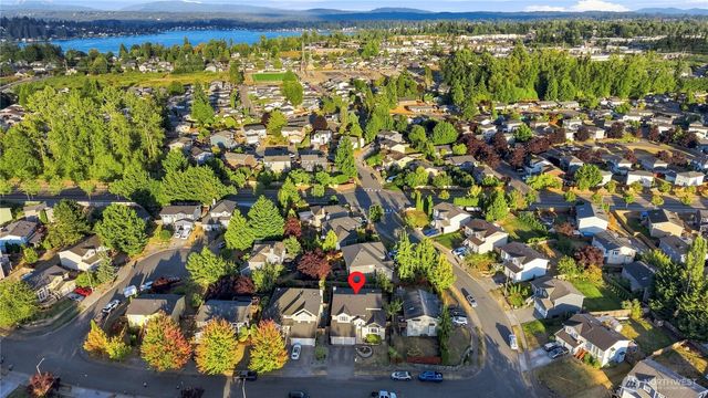 1221 85th Drive NE, Lake Stevens, WA 98258