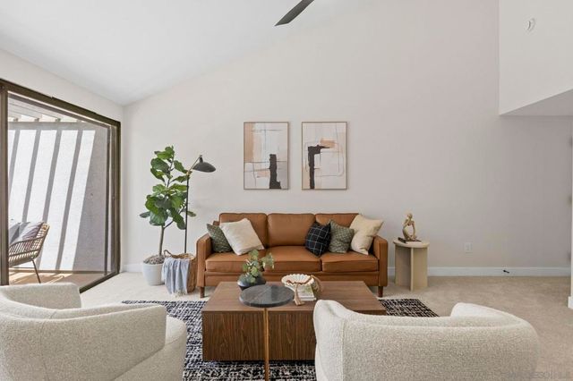 6196 Agee St 26, San Diego, CA 92122