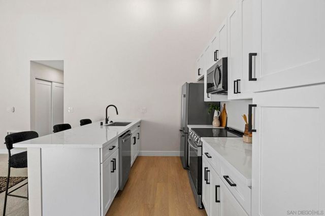 6196 Agee St 26, San Diego, CA 92122