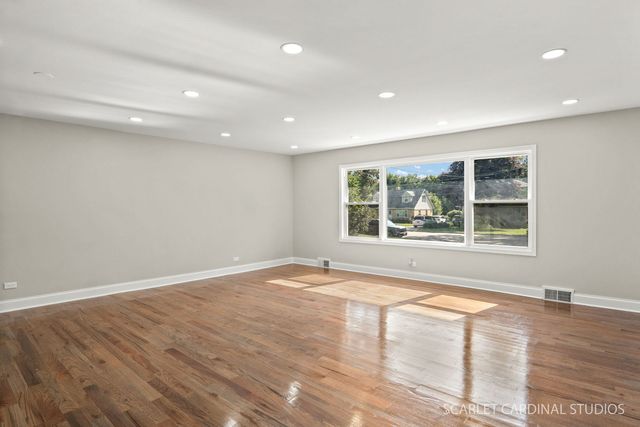 0S 652 S Euclid Avenue, Villa Park, IL 60181