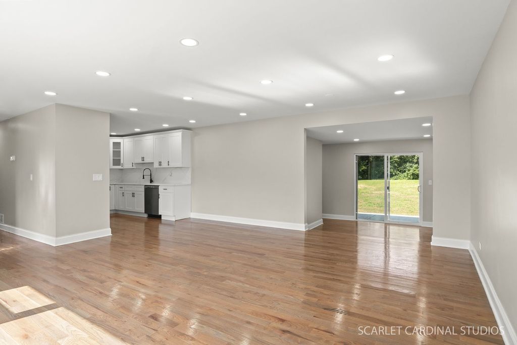 0S 652 S Euclid Avenue, Villa Park, IL 60181 — photo 5