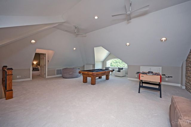 4389 N Mason Montgomery Road, Mason, OH 45040