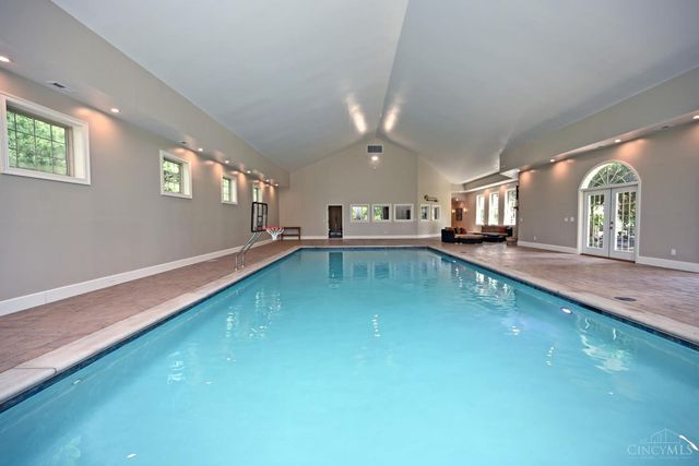 4389 N Mason Montgomery Road, Mason, OH 45040