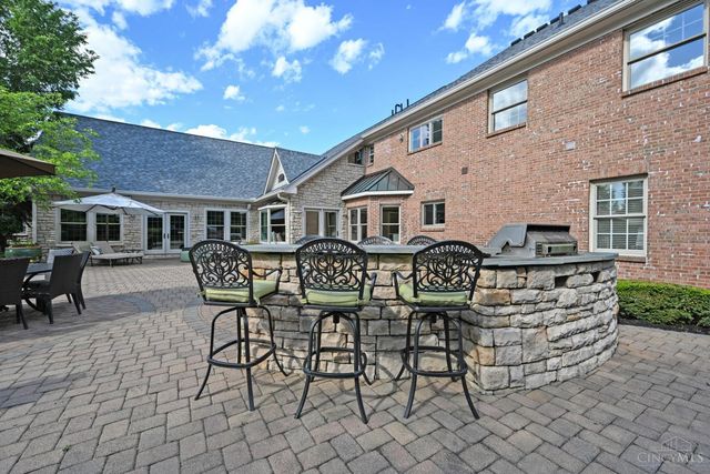 4389 N Mason Montgomery Road, Mason, OH 45040