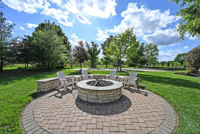 4389 N Mason Montgomery Road, Mason, OH 45040